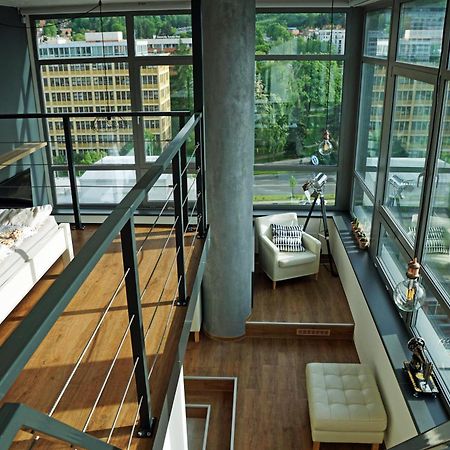 View Skyscraper Bata - Loft Xl Apartment Zlín Екстериор снимка