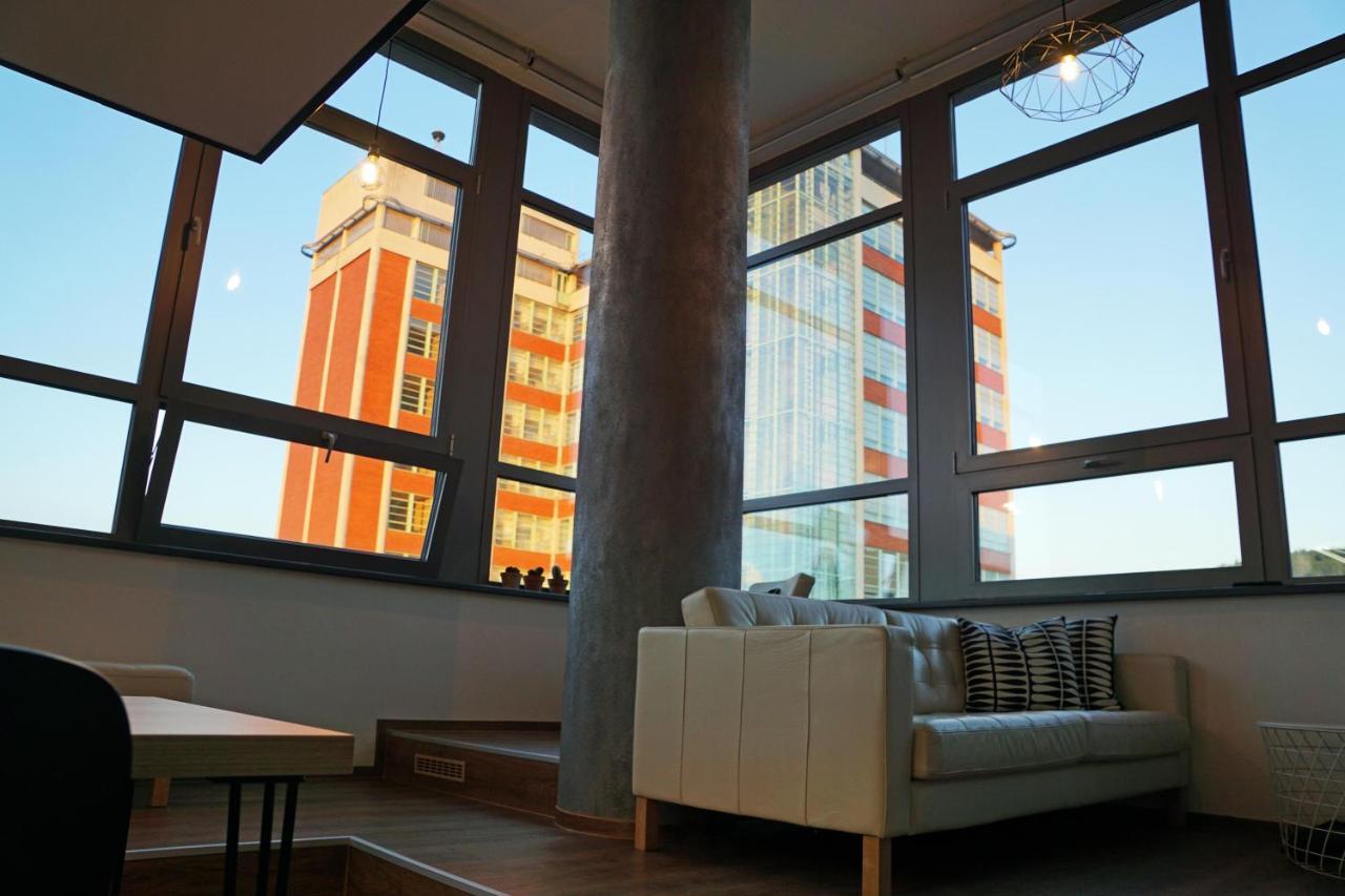 View Skyscraper Bata - Loft Xl Apartment Zlín Екстериор снимка