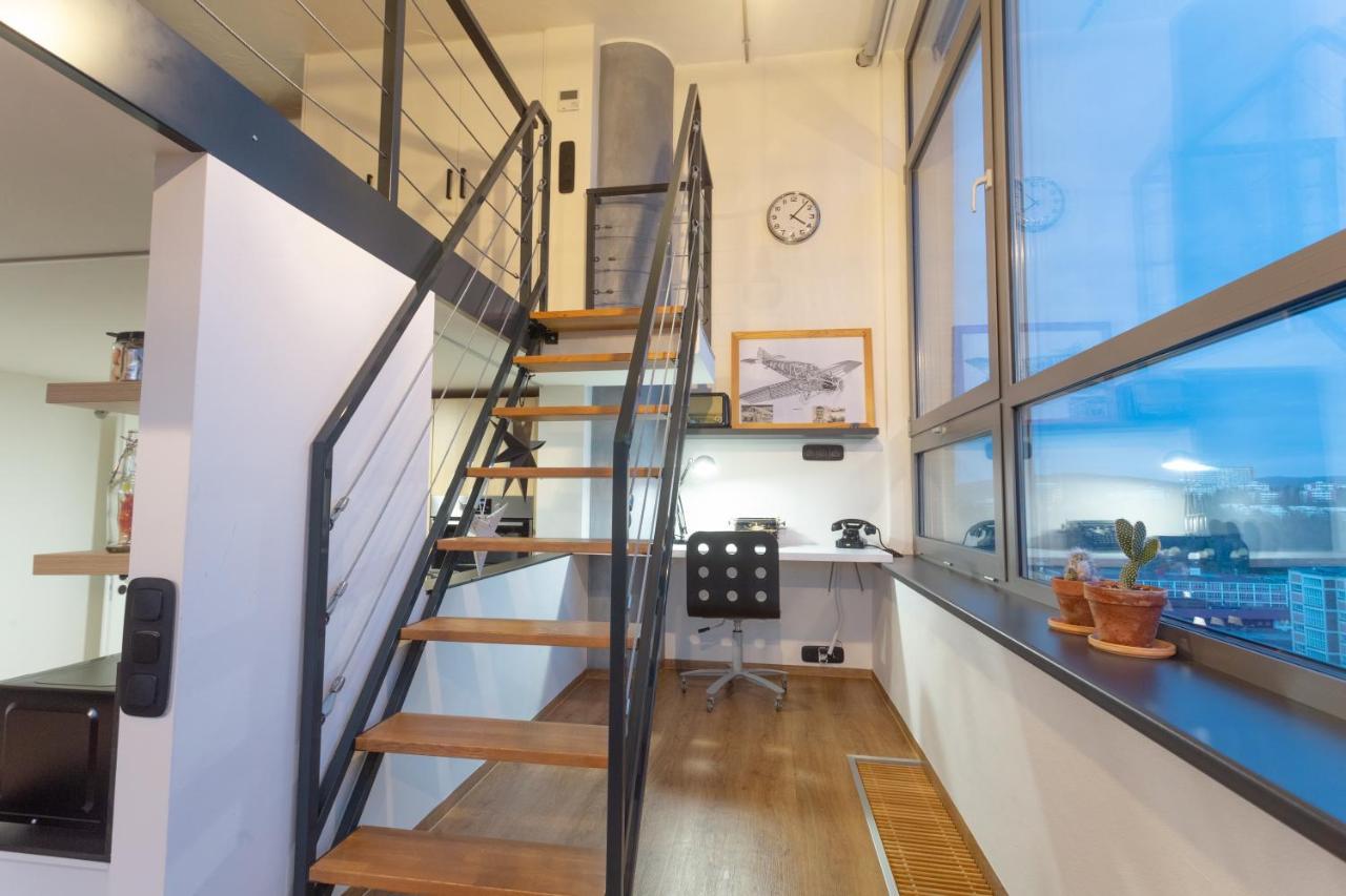 View Skyscraper Bata - Loft Xl Apartment Zlín Екстериор снимка